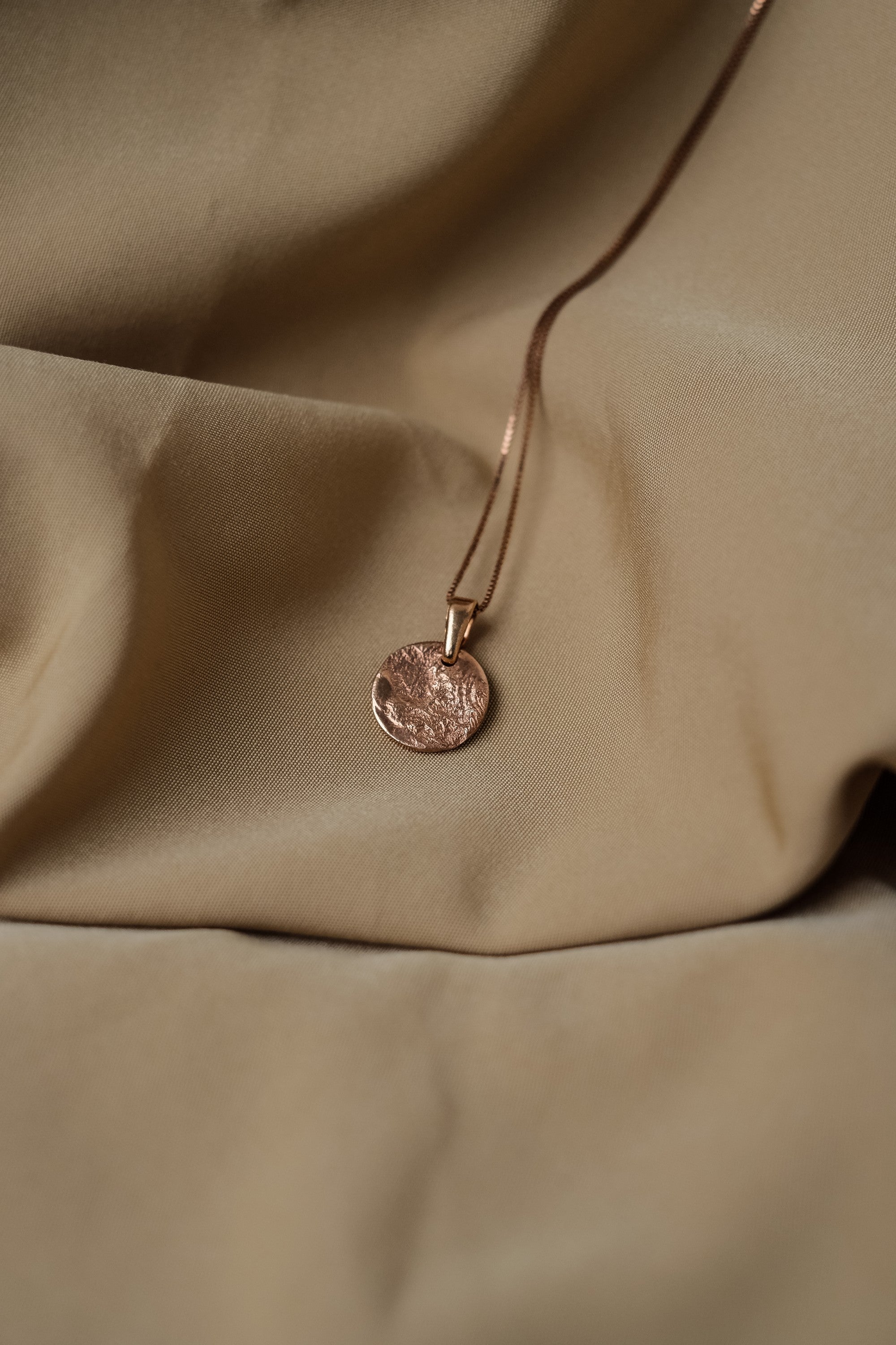 ROUND CHARM necklace N°1 (S)