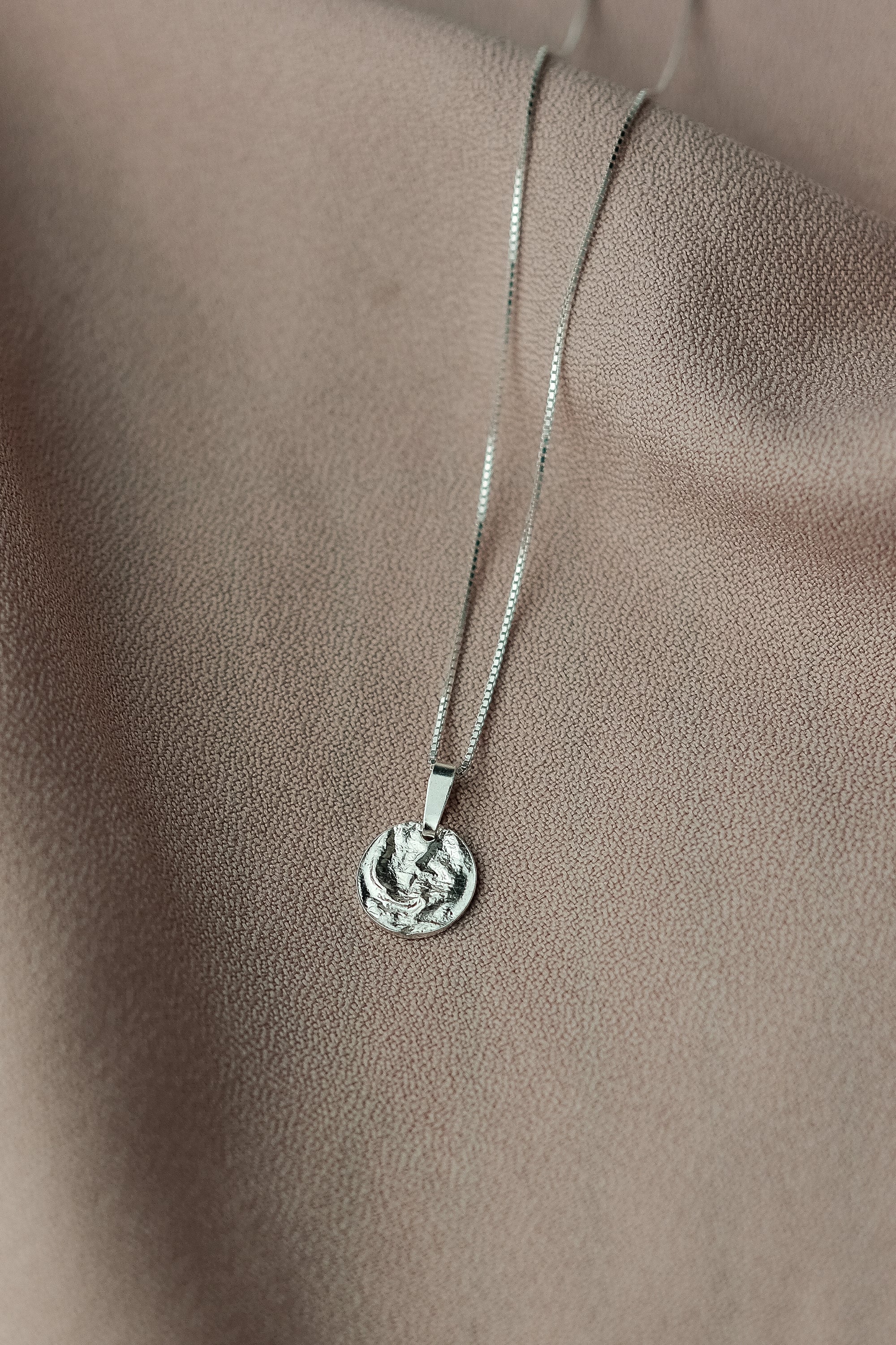 ROUND CHARM necklace N°1 (S)