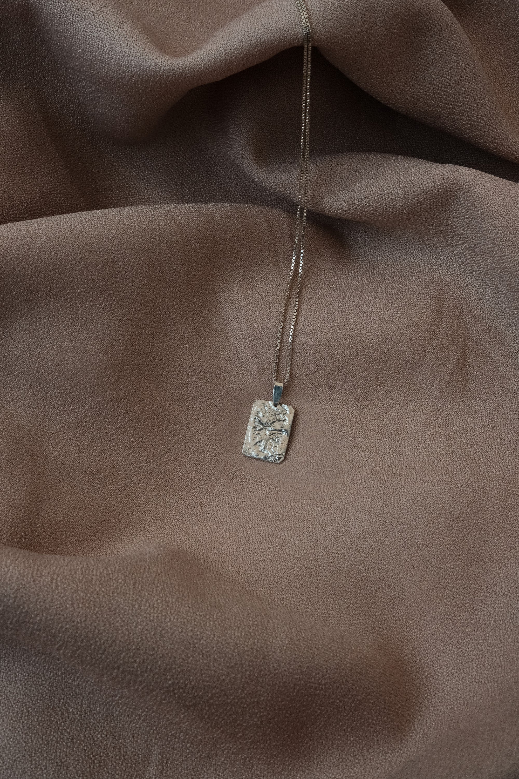 RECTANGULAR CHARM necklace N°2 (M)