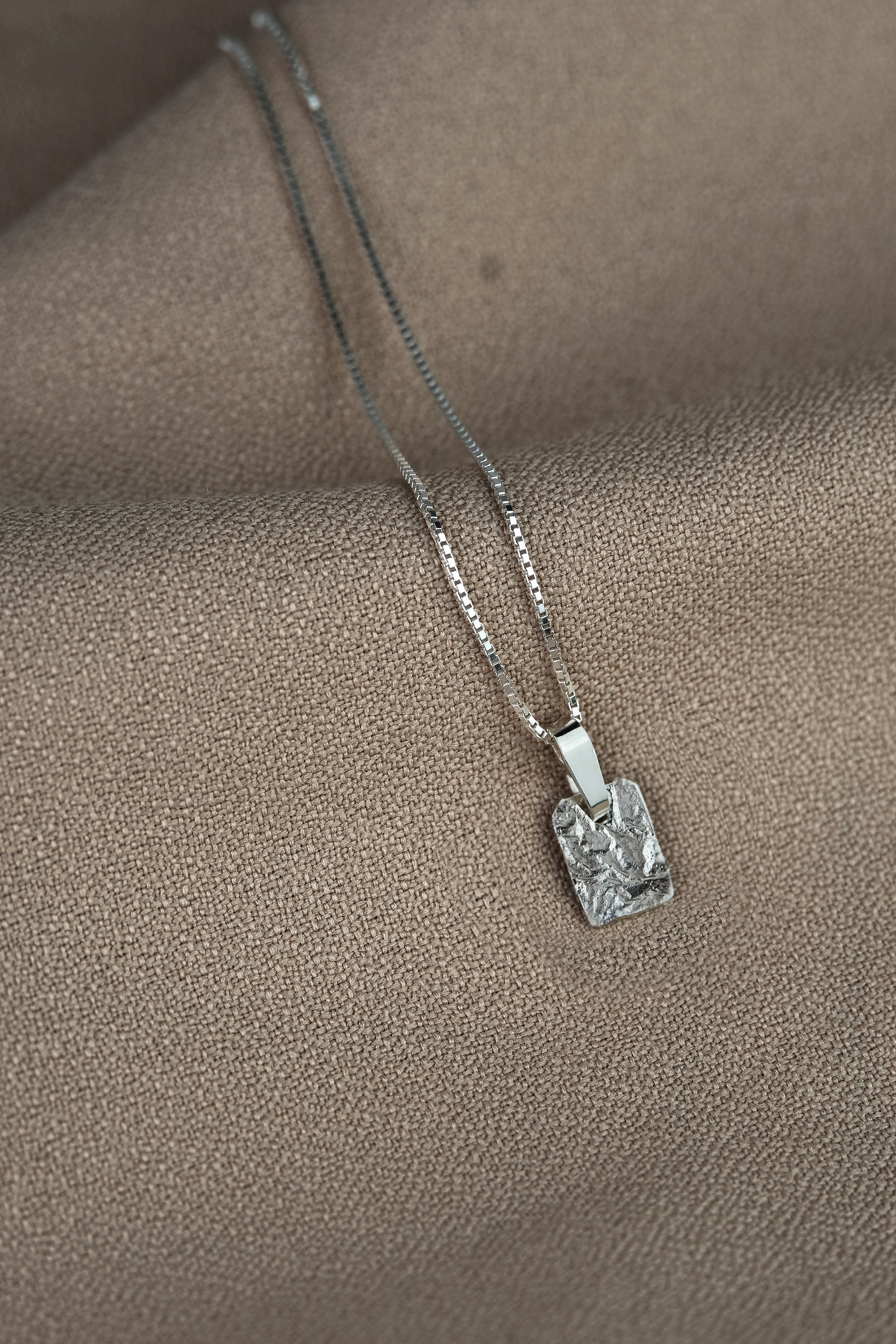 RECTANGULAR CHARM necklace N°1 (S)
