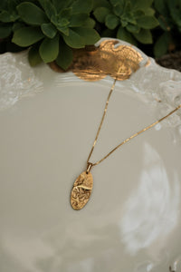 OVAL CHARM necklace