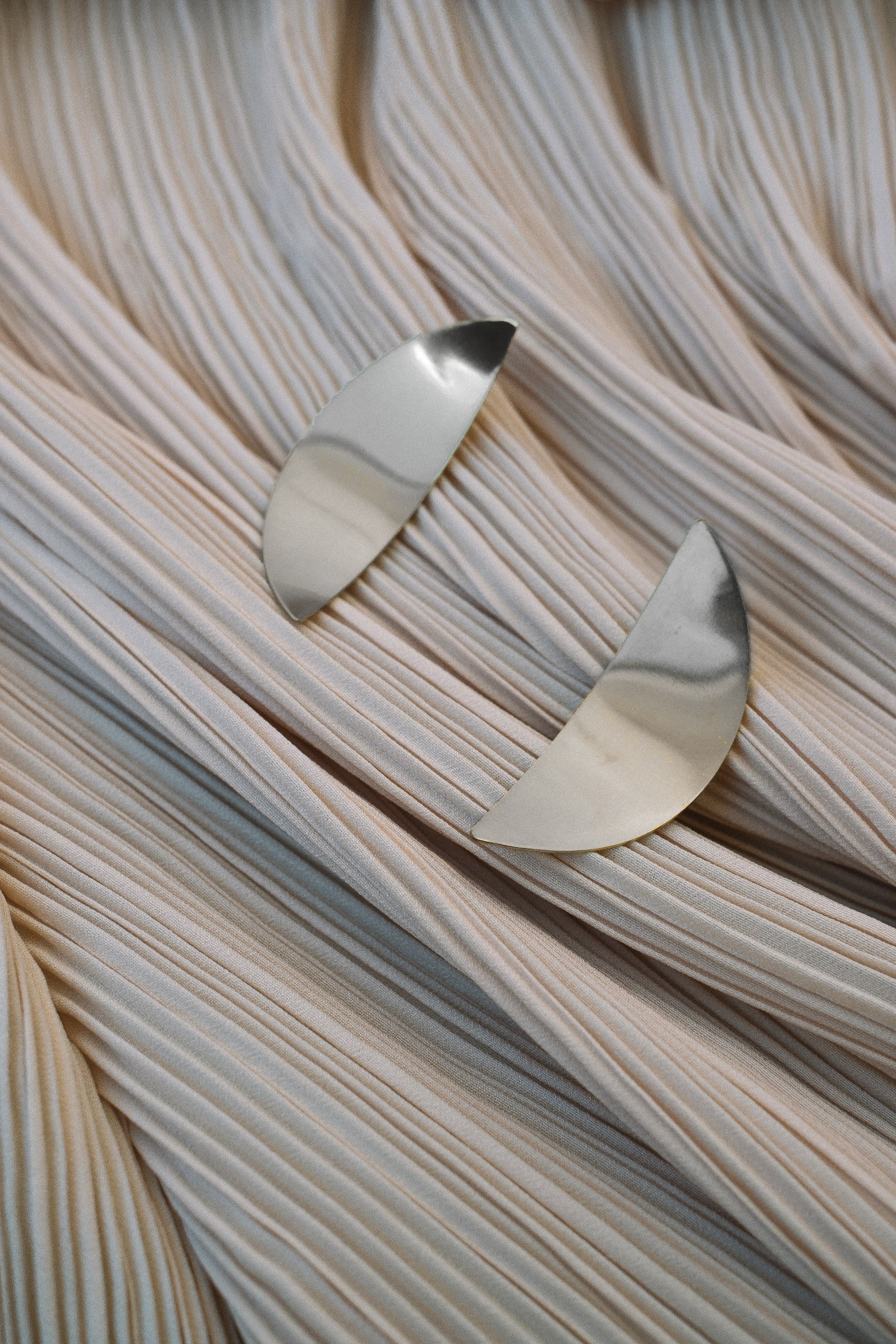CRESCENT earrings N°1